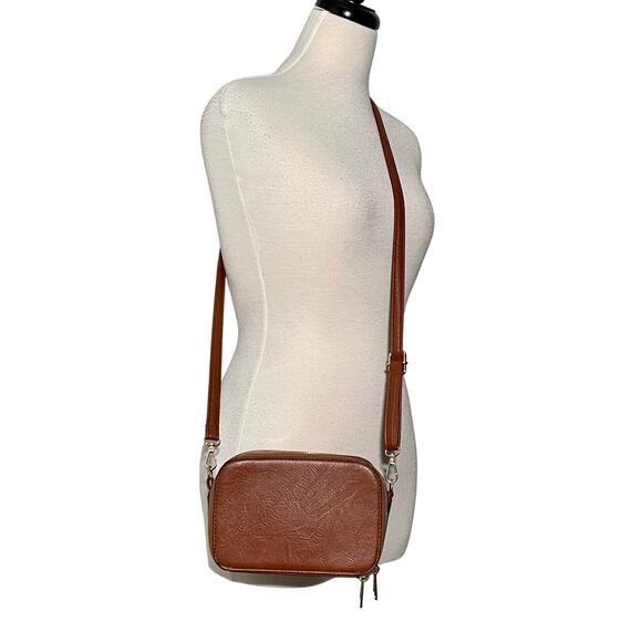 Vintage Brown Crossbody Cottagecore Bag - Picture 3 of 6